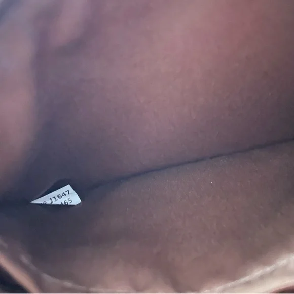 Coach large Wristlet - Picture 8 of 9